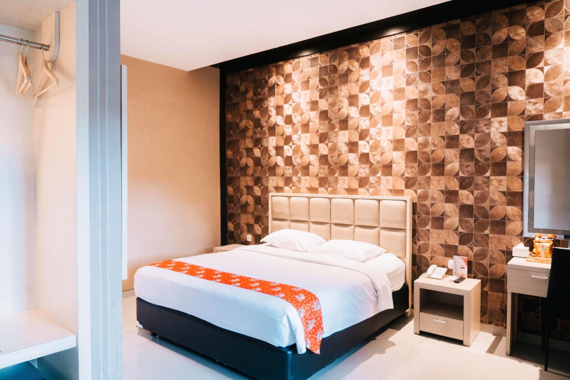 New Surya Hotel Баньюванги Экстерьер фото